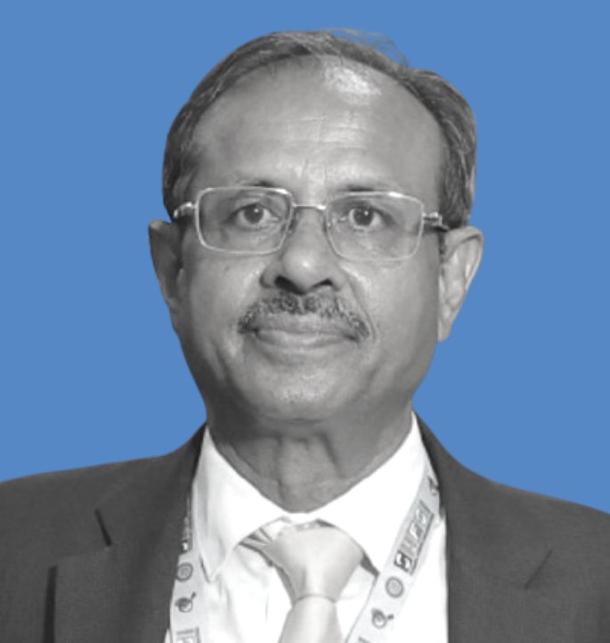 Dr. Vijay Rustagi